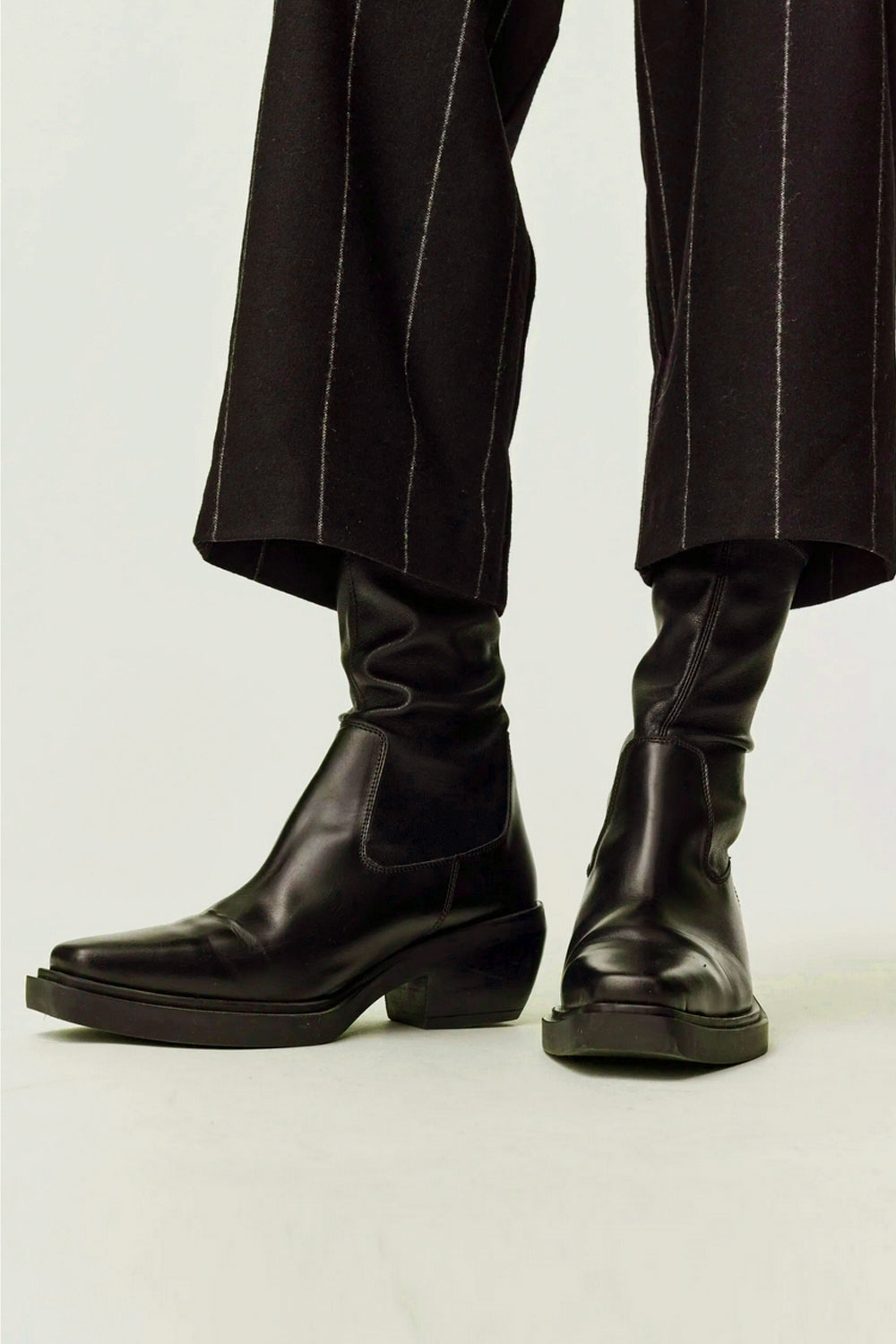 Adnym <span> Kuro Boots - Image 2