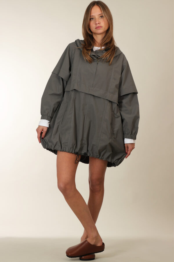 a-t-w-o-o-d <span> Sue Anorak