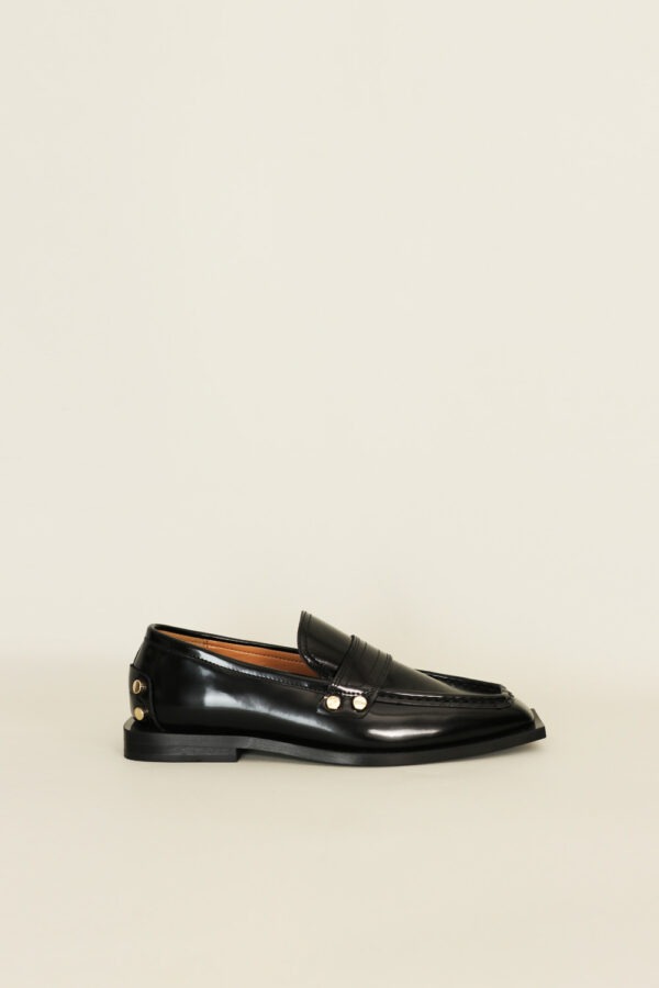 Ganni <span> Studs Square Loafers