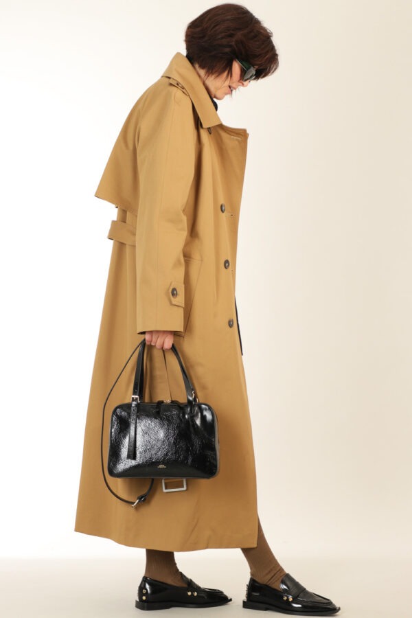 A.P.C. <span> Virginie Box Bag