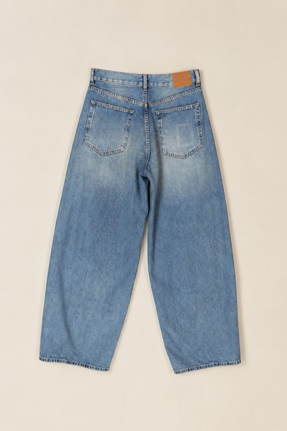 6397 <span> Roomy Jeans - Image 2